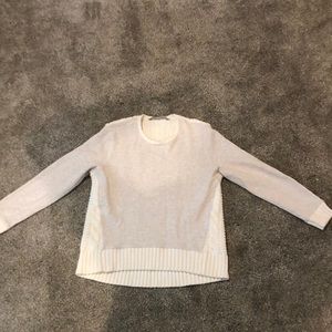 Atheta gray and white long sleeve knit sweater
